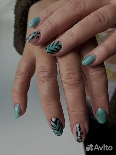 Мастер маникюра и педикюра