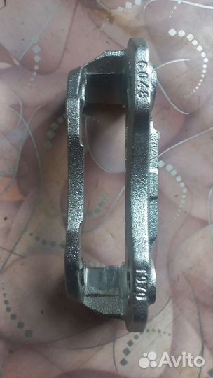 Скоба суппорта lancer 9