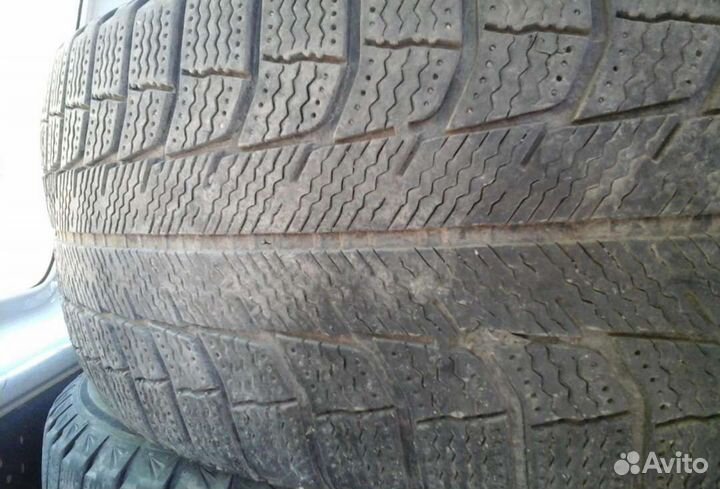 Michelin X-Ice XI2 205/60 R16