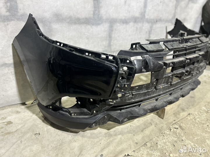 Бампер передний Mitsubishi Outlander 3 рес 3 ар172