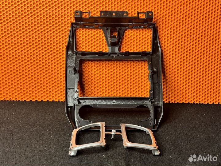 Переходная рамка geely emgrand X7 2012+ 10 дюймов