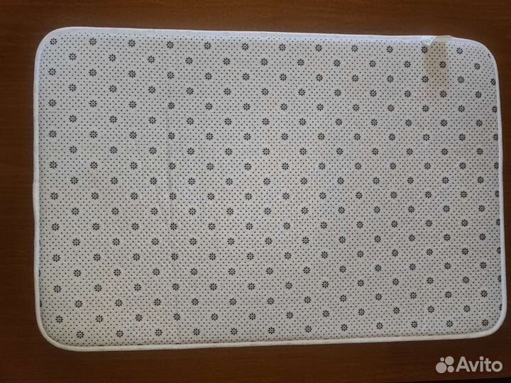 Коврик для ванной