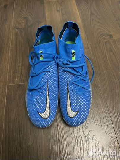 Бутсы nike phantom gt