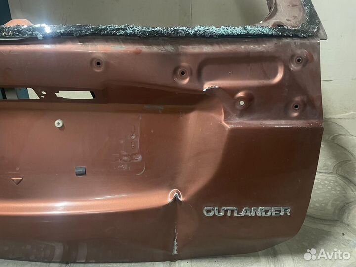 Крышка багажника Митсубиси outlander