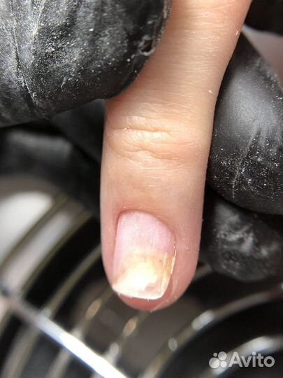 Подолог педикюр маникюр гель лак