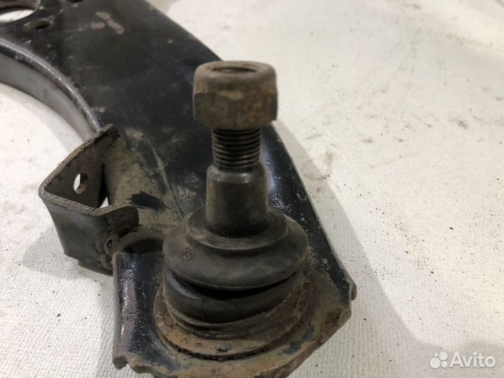 Рычаг подвески kia rio 3,Hyundai Solaris