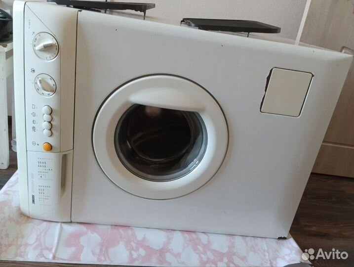 Стиральная машина Zanussi Jetsystem 900 (Италия)