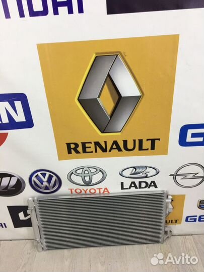 Радиатор кондиционера Renault fluence