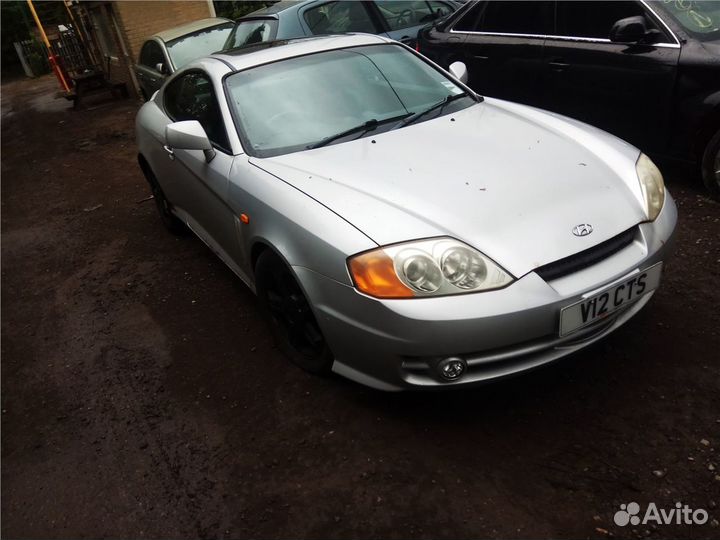 Разбор на запчасти Hyundai Coupe (Tiburon) 2002-20