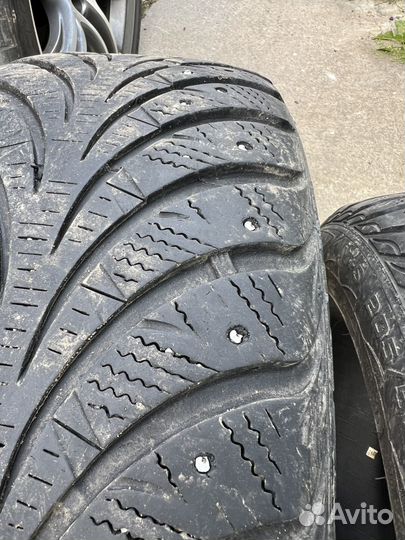 Goodyear UltraGrip Extreme 205/55 R16