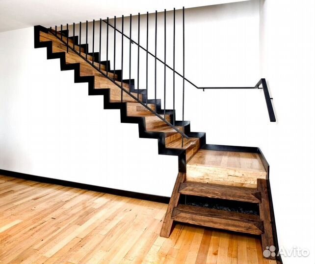 Поворотная лестница