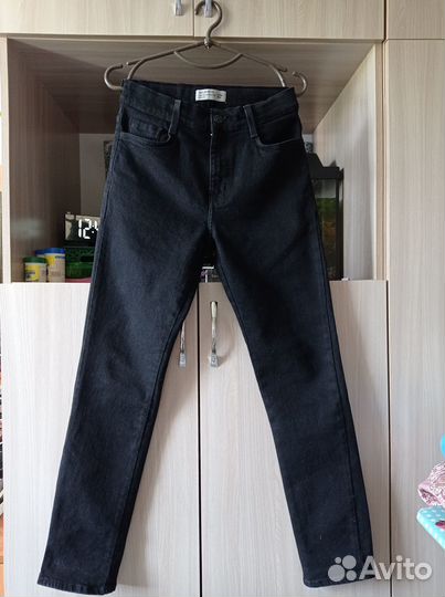 Продам брюки на мальчика