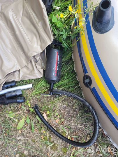 Надувная лодка Intex Excursion 3