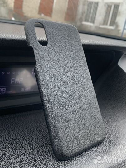 Кожаный чехол iPhone XR