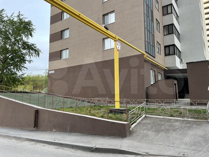 Машиноместо, 20 м²