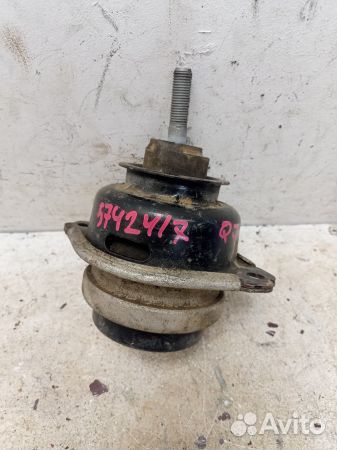 Опора двигателя