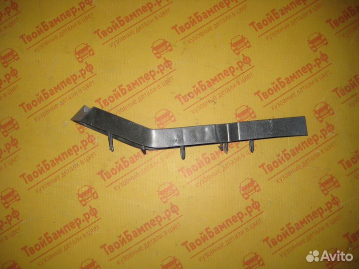 Кронштейн переднего бампера Ford Focus 2 дорест