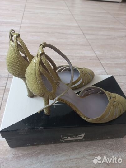 Босоножки женские 38 размер натуральная кожа