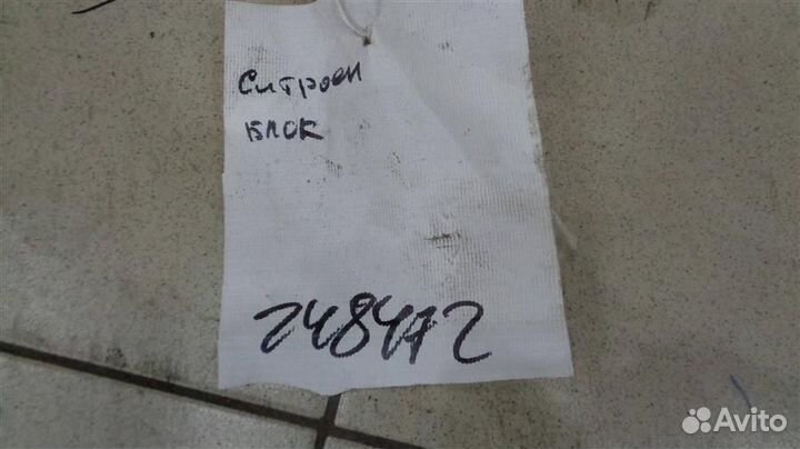 Блок управления Citroen C4 B7 2011