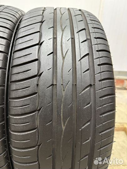 Comforser CF710 225/40 R19 93W