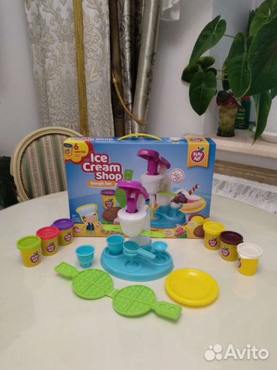 Набор для лепки play doh фабрика мороженого