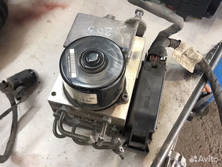 Мерседес w203 блок ABS