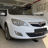 Opel Astra 1.4 AT, 2011, 169 000 км, с пробегом, цена 675 000 руб.