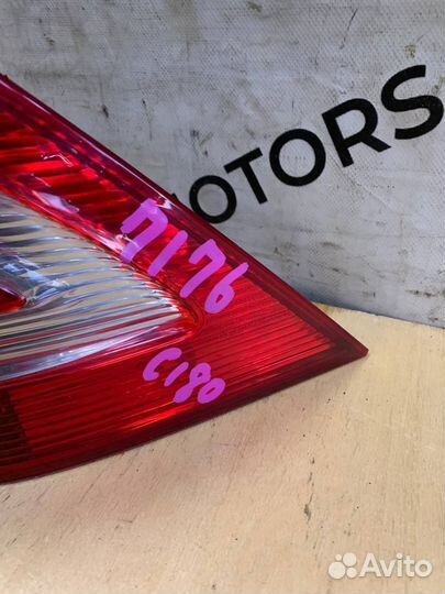 Фонарь задний правый Mercedes-Benz C-Class W203