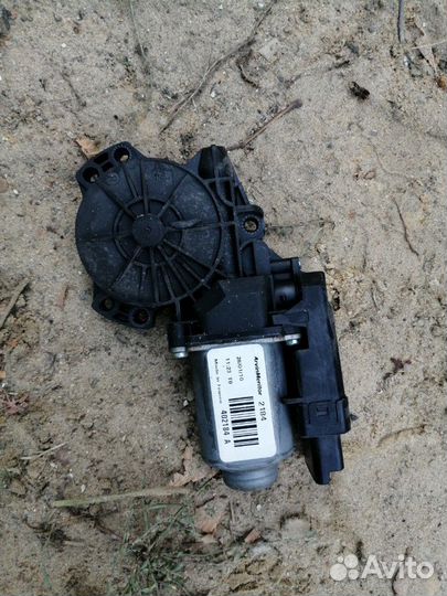 Мотор стеклоподъемника Kia Ceed