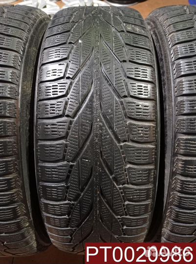 Nokian Tyres Hakkapeliitta R2 235/65 R17 98H