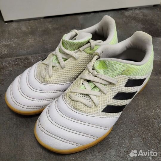 Футзалки адидас 30