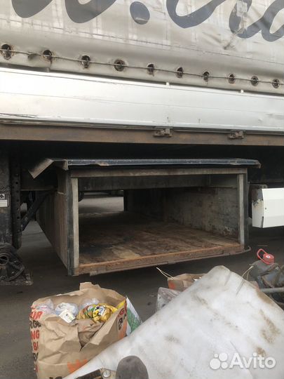 Scania R420 с полуприцепом, 2006