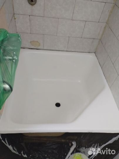 Сантехник, кладка плитки