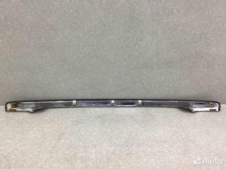 Накладка двери багажника Lexus LX570 (URJ201) 2007-2015 7680160130