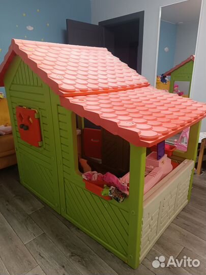Детский игровой пластиковый домик