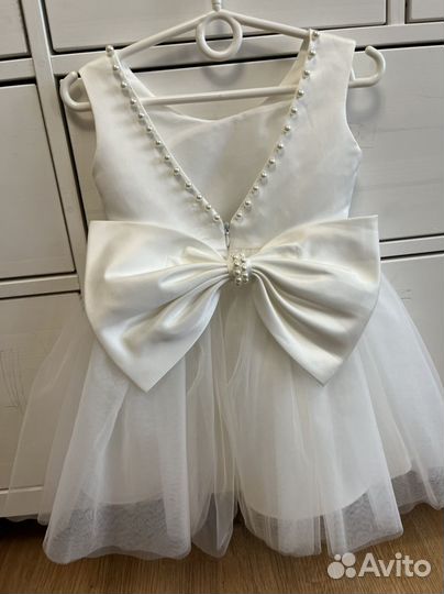 Платье нарядное пышное для девочки