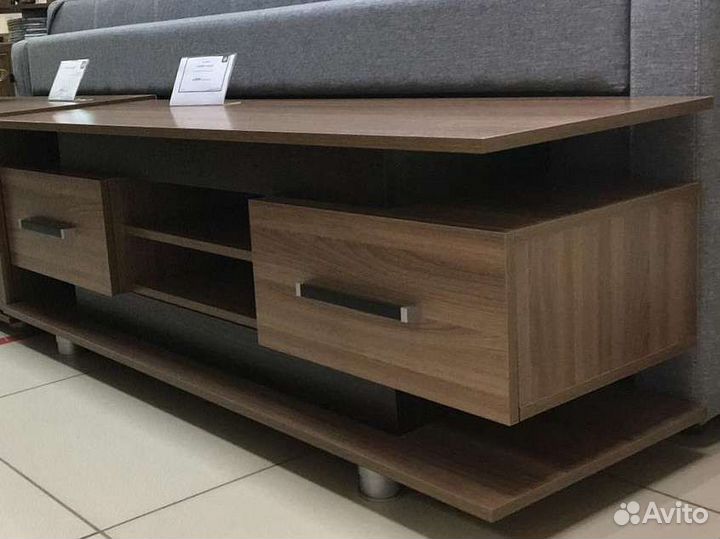 Тумба под телевизор