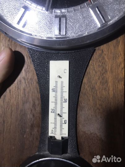 Настенные часы «Маяк» СССР, с барометром, рабочие