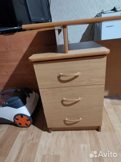 Компьютерный стол