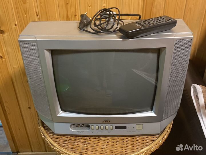 Телевизор JVC
