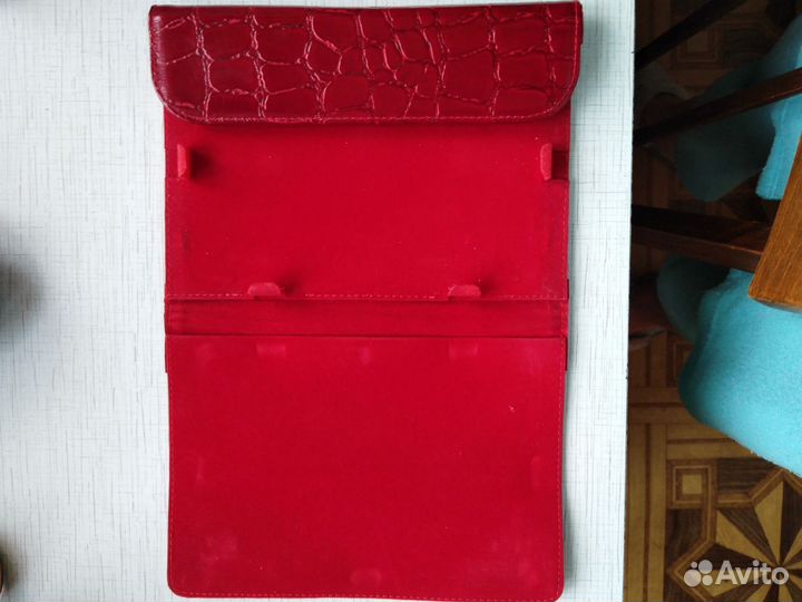 Чехол - книжка для планшета кожзам