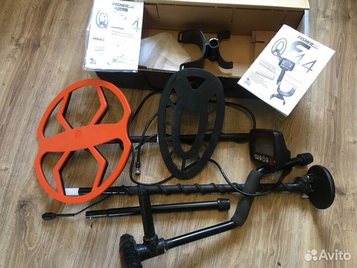 Металлодетектор Fisher F44