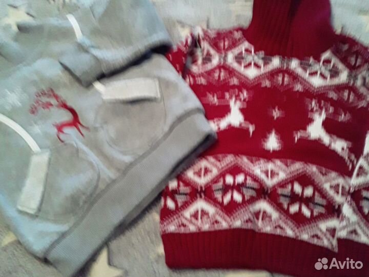 Новогодние свитера,боди и кофточки на мальчика