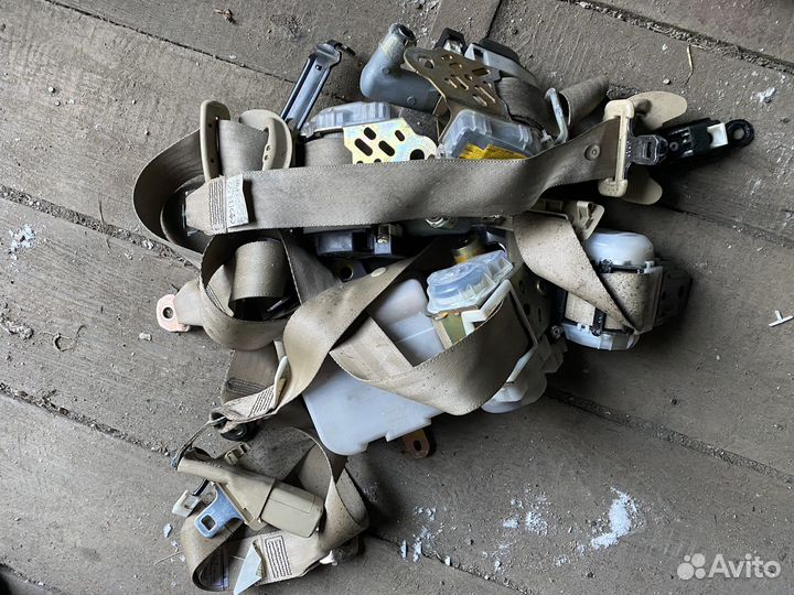 Toyota crown салон grs182