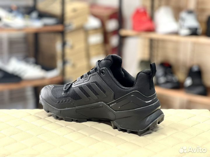 Кроссовки мужские Adidas Terrex