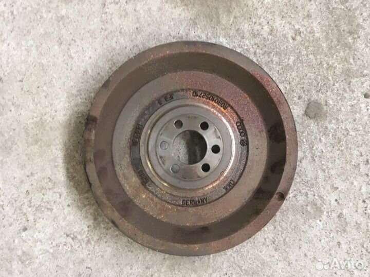 Маховик Skoda Octavia A5 (3324)