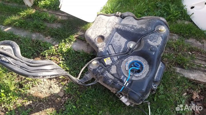 Бензобак гольф 6 golf 6 1.2 tsi бак топливный