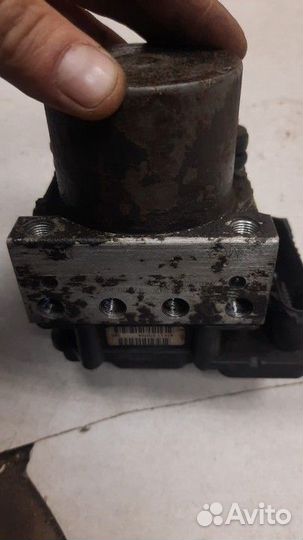 Блок ABS (насос) Nissan Primera