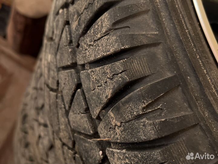Michelin Latitude Cross 235/55 R18