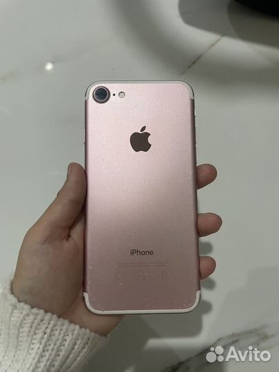 iPhone 7, 32 ГБ